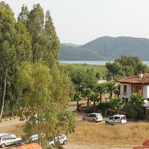 Teras Katı Apart Odası